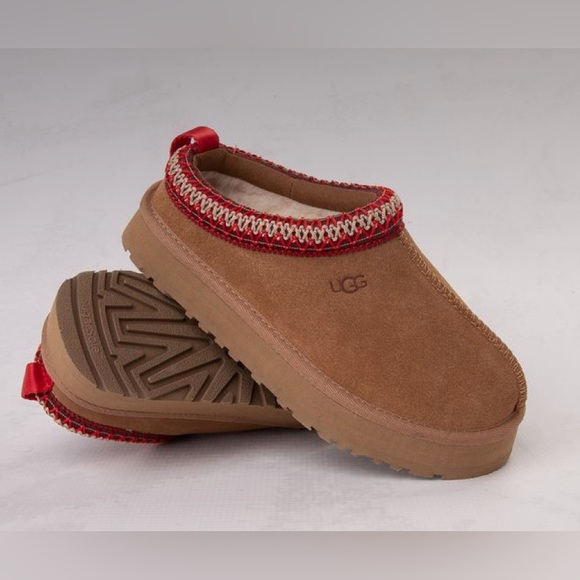 ♥️🤎BNWT UGG Tazz Platform Slipper Chestnut Kids size 5🤎♥️ - Picture 4 of 5